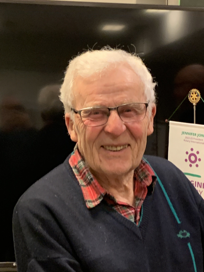 Tema i kveld var bier og honning ved vårt klubbmedlem Arve Berg.