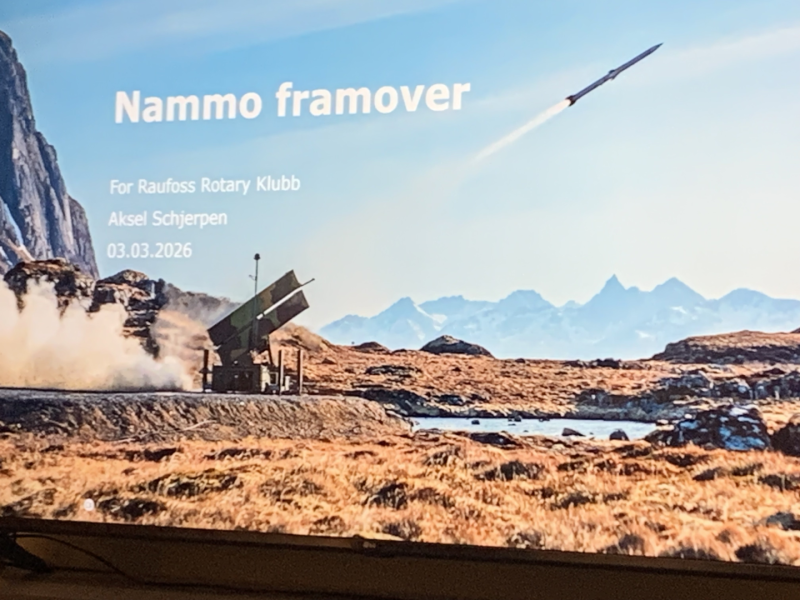 Aksel Hoel Schjerpen – med tema NAMMO.